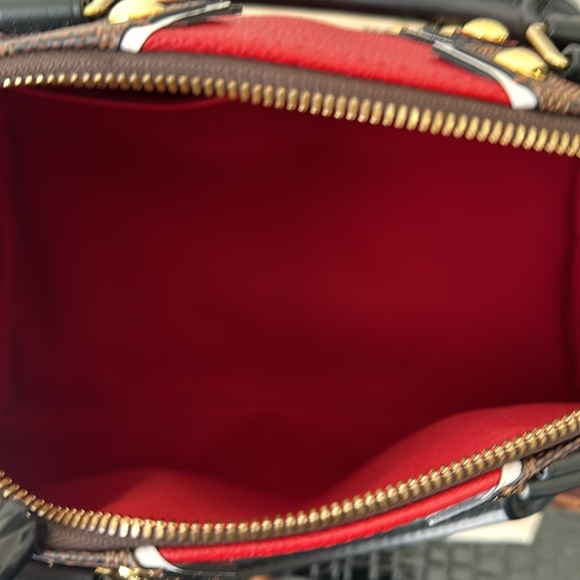 Authentic Louis Vuitton Karakoram Speedy B 30.EUC - Picture 8 of 10